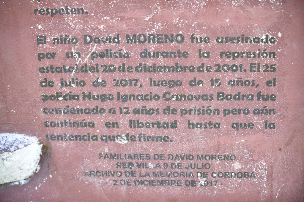 En la plaza de San Pedro de Torres esquina Mogrovejo, un mural recuerda la muerte de David Moreno. ( Ramiro Pereyra /La Voz )