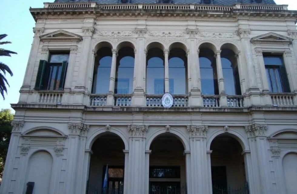 El edificio de los Tribunales FEderales  de Rosario contemplado en el pedido de mayor seguridad. (Archivo)