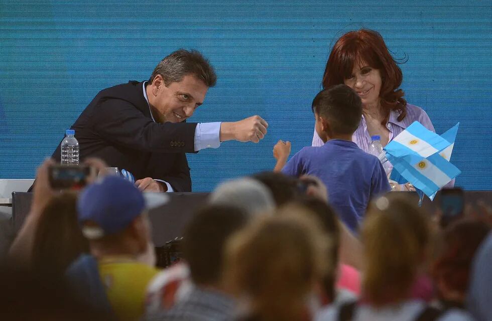 Sergio Massa junto a Cristina Kirchner, dos de las figuras pesadas del Frente de Todos que irán en búsqueda de la lucha presidencial.