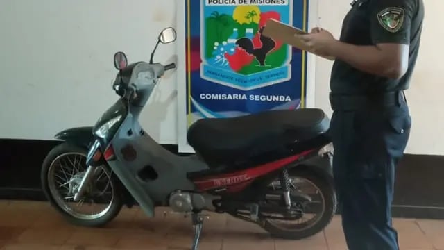 Tras operativo policial, recuperan una motocicleta en Puerto Iguazú