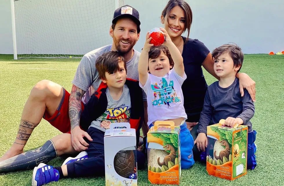 ¡En familia! Leo Messi, Anto Rocuzzo y sus hijos felices para pascuas