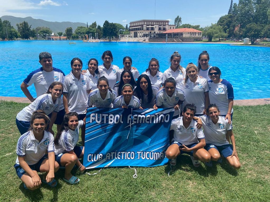 El plantel de fútbol femenino de Atlético Tucumán concluyó las actividades 2020.