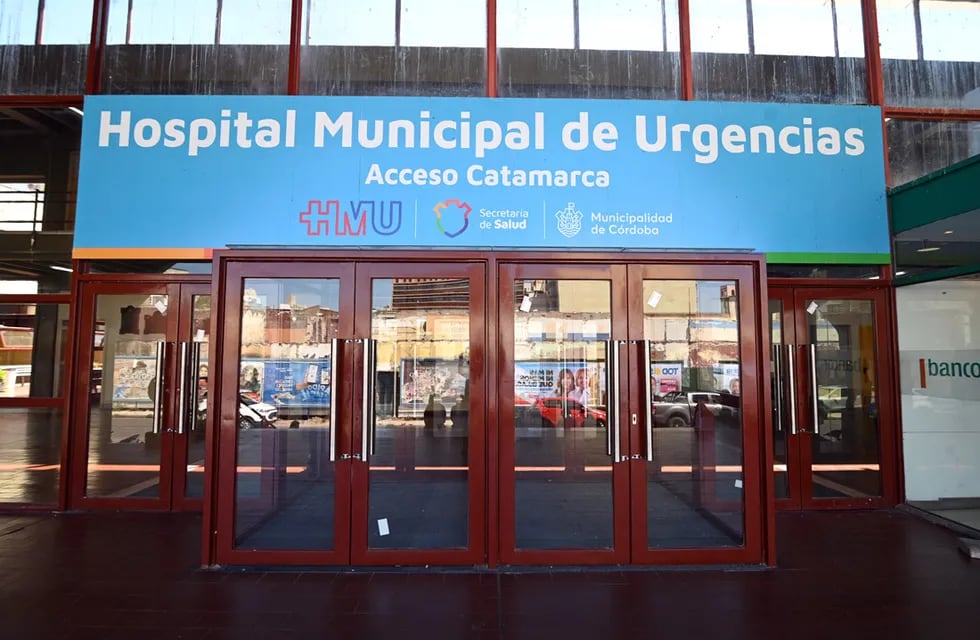 El sujeto está internado en el hospital de Urgencias de la ciudad de Córdoba.