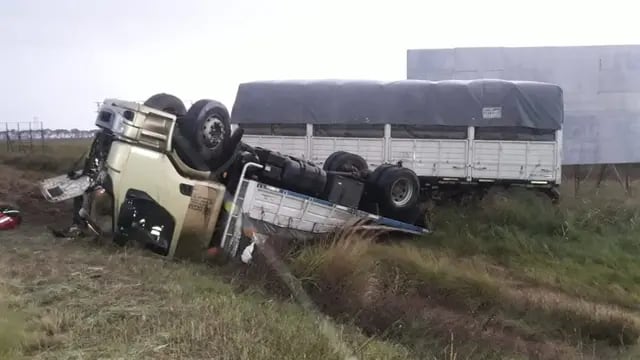 Camionero accidentado en Río 5