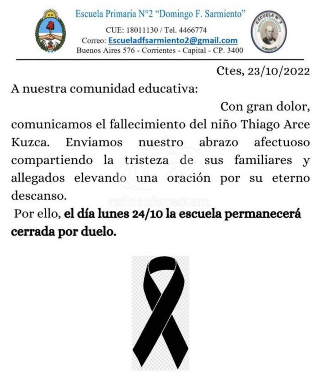 El comunicado de la Escuela Sarmiento, donde Thiago era alumno.