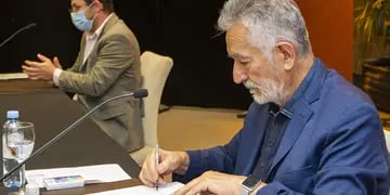 Alberto Rodríguez Saá firmó un convenio de cooperación con el Gobierno nacional para la urbanización de barrios populares