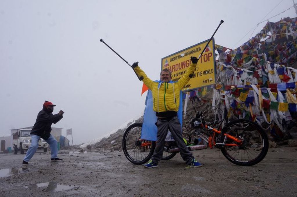 Jean Maggi llegó a la cima del Himalaya. (Foto: Prensa Netflix)