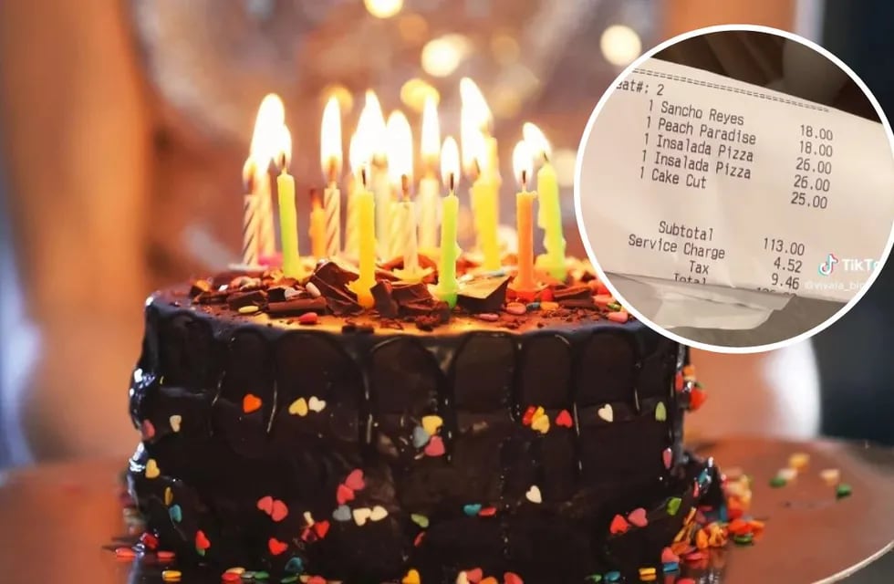 Llevó su propio pastel de cumpleaños a un restaurante y le cobraron por cortarlo