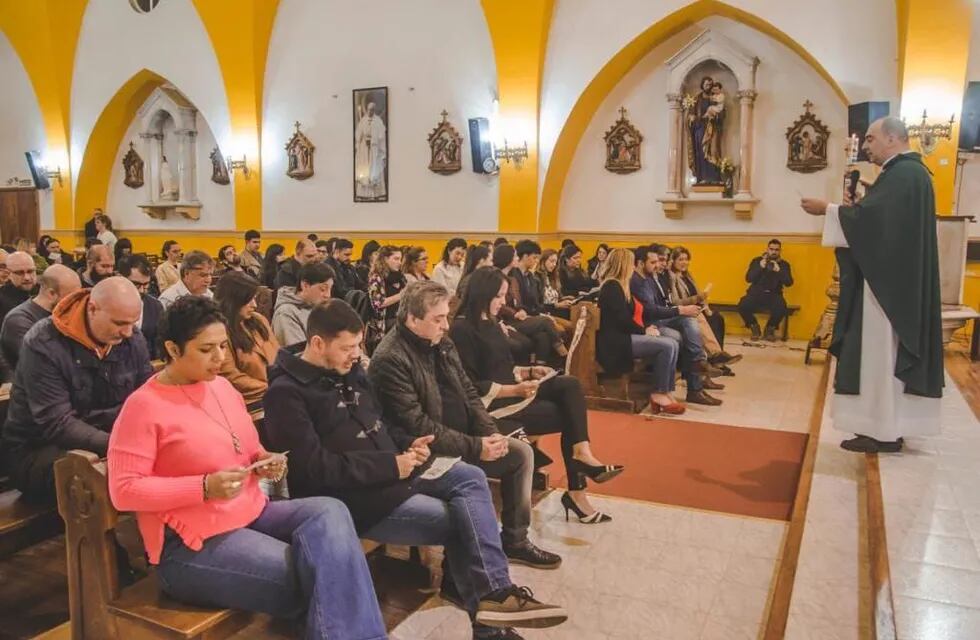 Realizaron misa por la “Paz y la Democracia” en Ushuaia