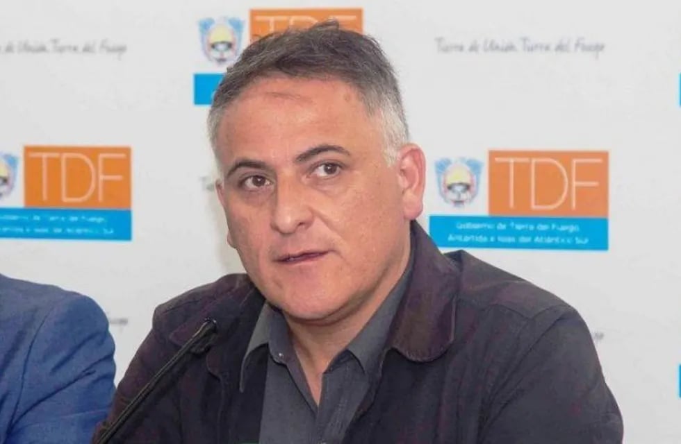 Ministro de Educación Diego Romero