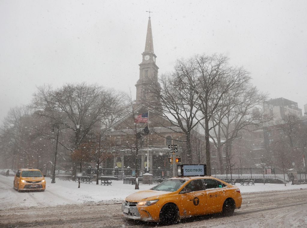 Nueva York, en estado de emergencia por el fuerte temporal de nieve.