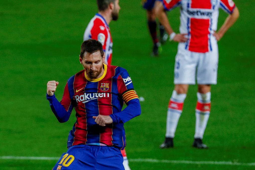 Dos goles de Messi y triunfo del Barcelona 5-1