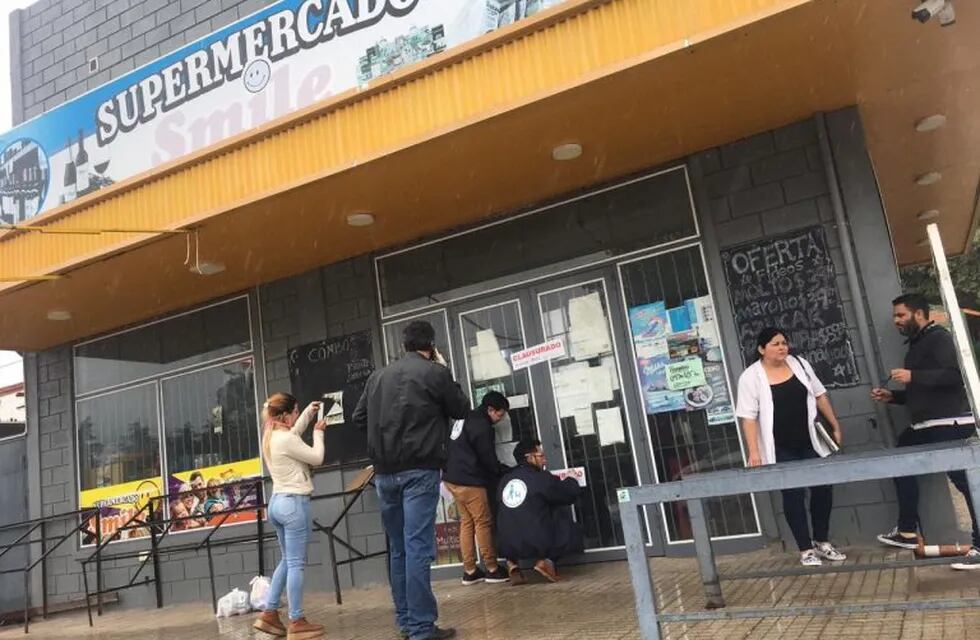Clausura supermercados en San Luis