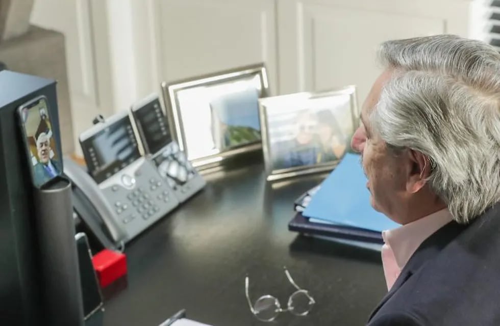 Alberto Fernández habló con  Sebastián Piñera