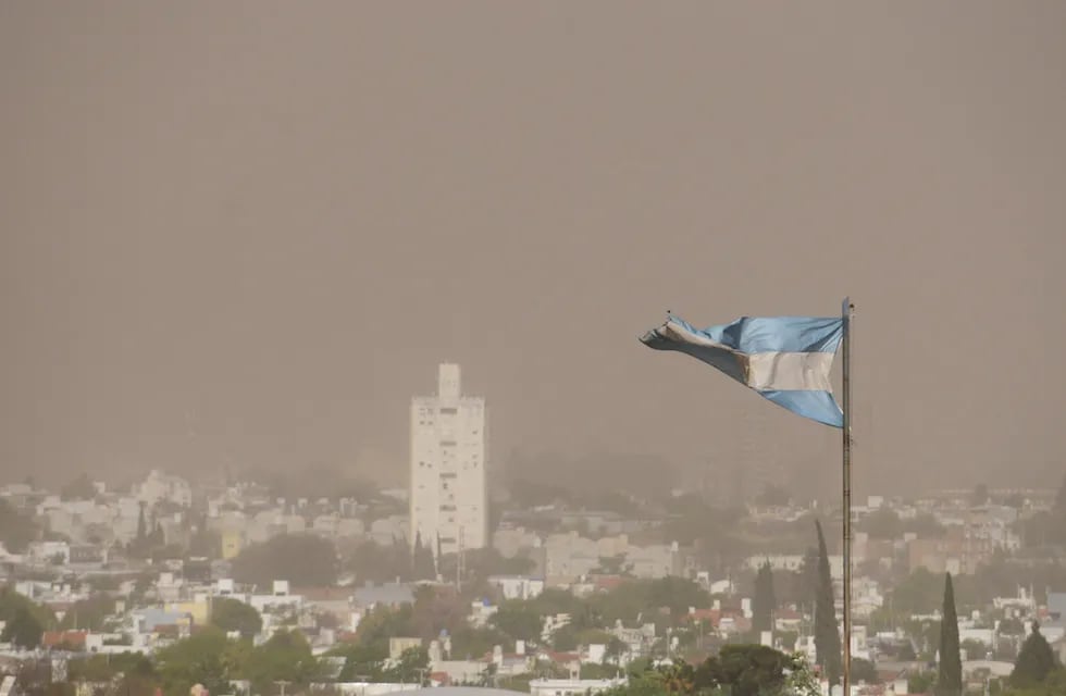 Alerta meteorológica por vientos en la provincia. (José Gabriel Hernández / La Voz)