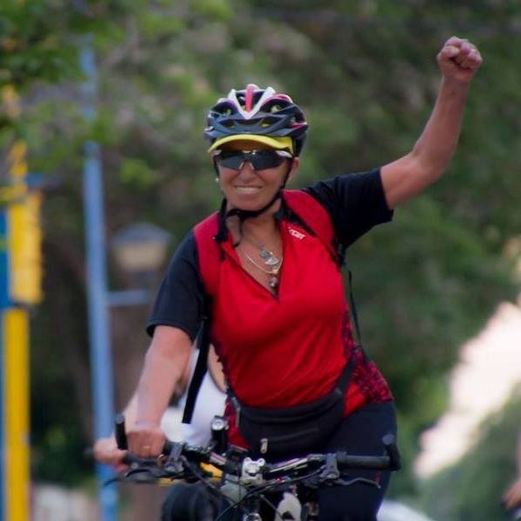 Susana Seifert, la ciclista de 72 años que nada la frena.