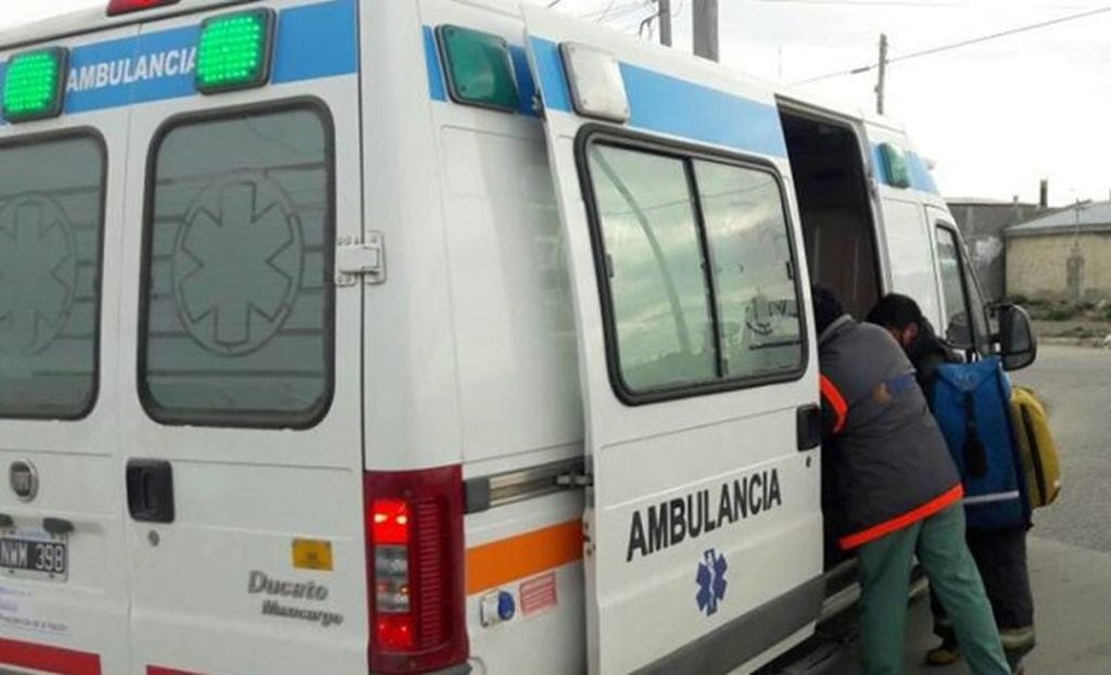 Ambulancia trasladó a Nicolás al hospital local