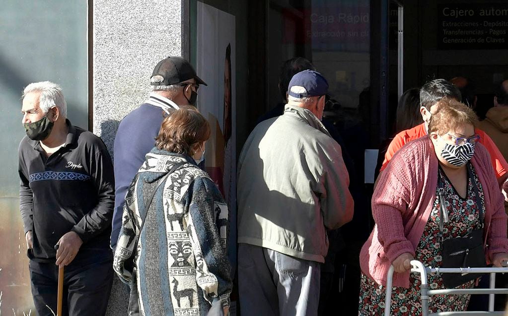 ¿Cómo es el nuevo tramite para la jubilación? 
Foto: Orlando Pelichotti / Los Andes