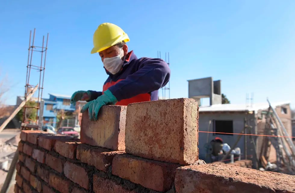 La facturación de la construcción creció 121,6% en Rosario en abril
