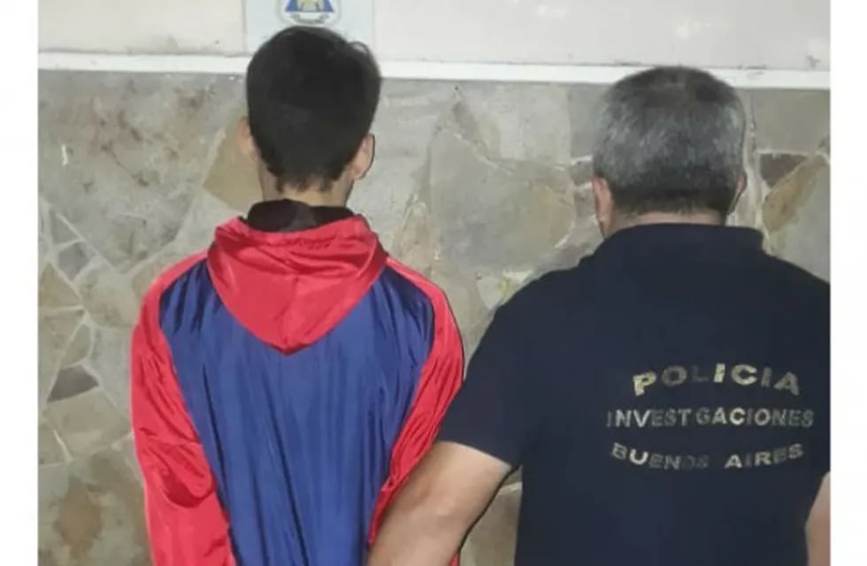 Joven detenido por abuso de armas en San Nicolás (El Informante)