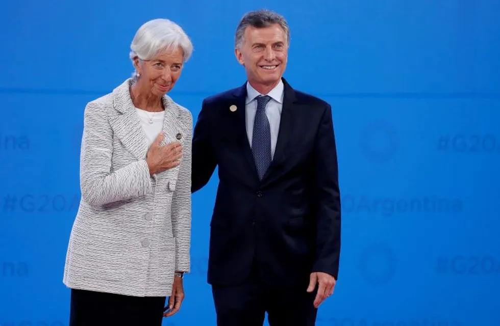 FMI: el aumento de la pobreza podría complicar el programa económico de Macri. (REUTERS)
