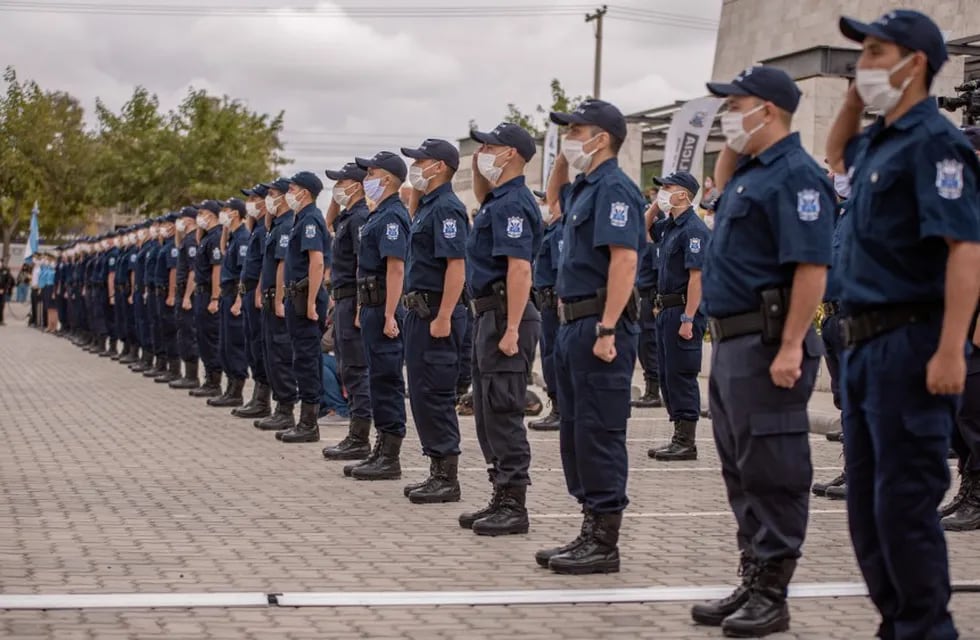 La policía de San Juan se creó una cuenta de Tik Tok