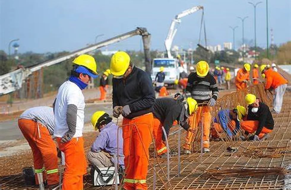 Alta Gracia: comienza la construcción del puente del Arroyo Los Paredones (Web).
