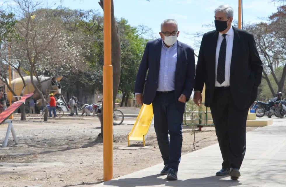 Haquim y Bravo recorrieron las obras públicas que se ejecuta en San Pedro de Jujuy.