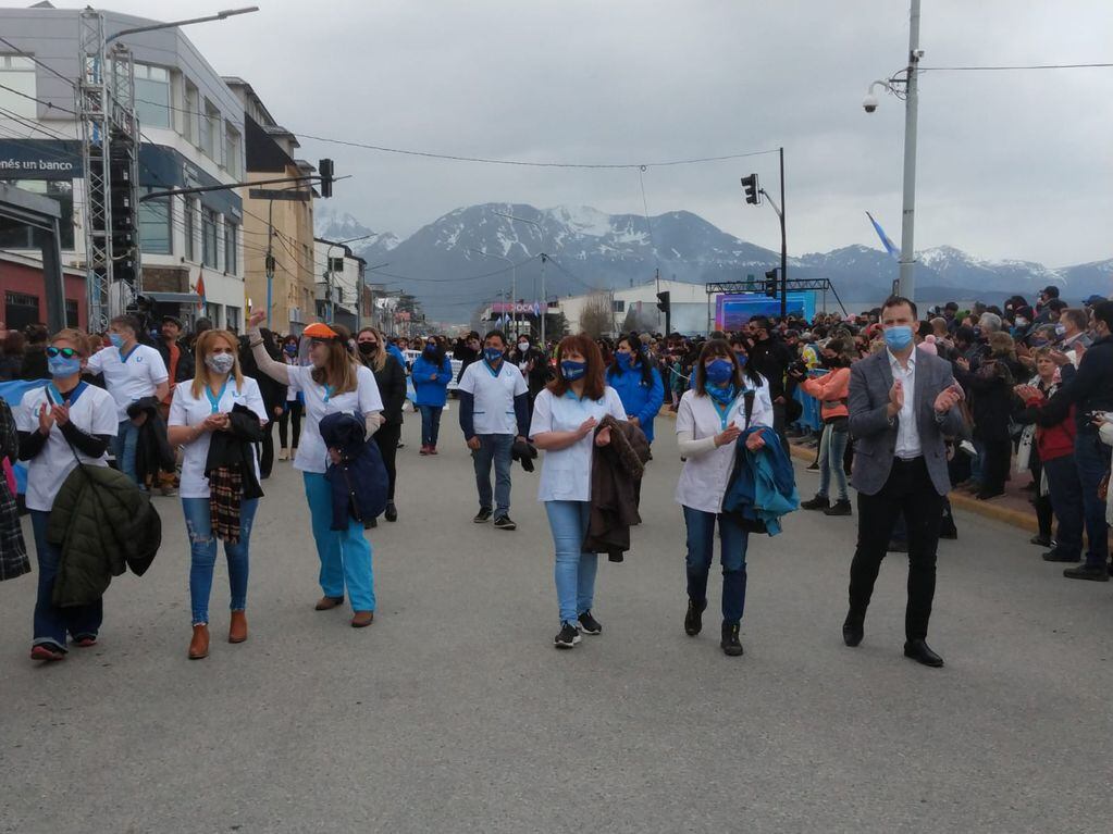Imágenes del desfile del Aniversario Nº 137 de la ciudad de Ushuaia