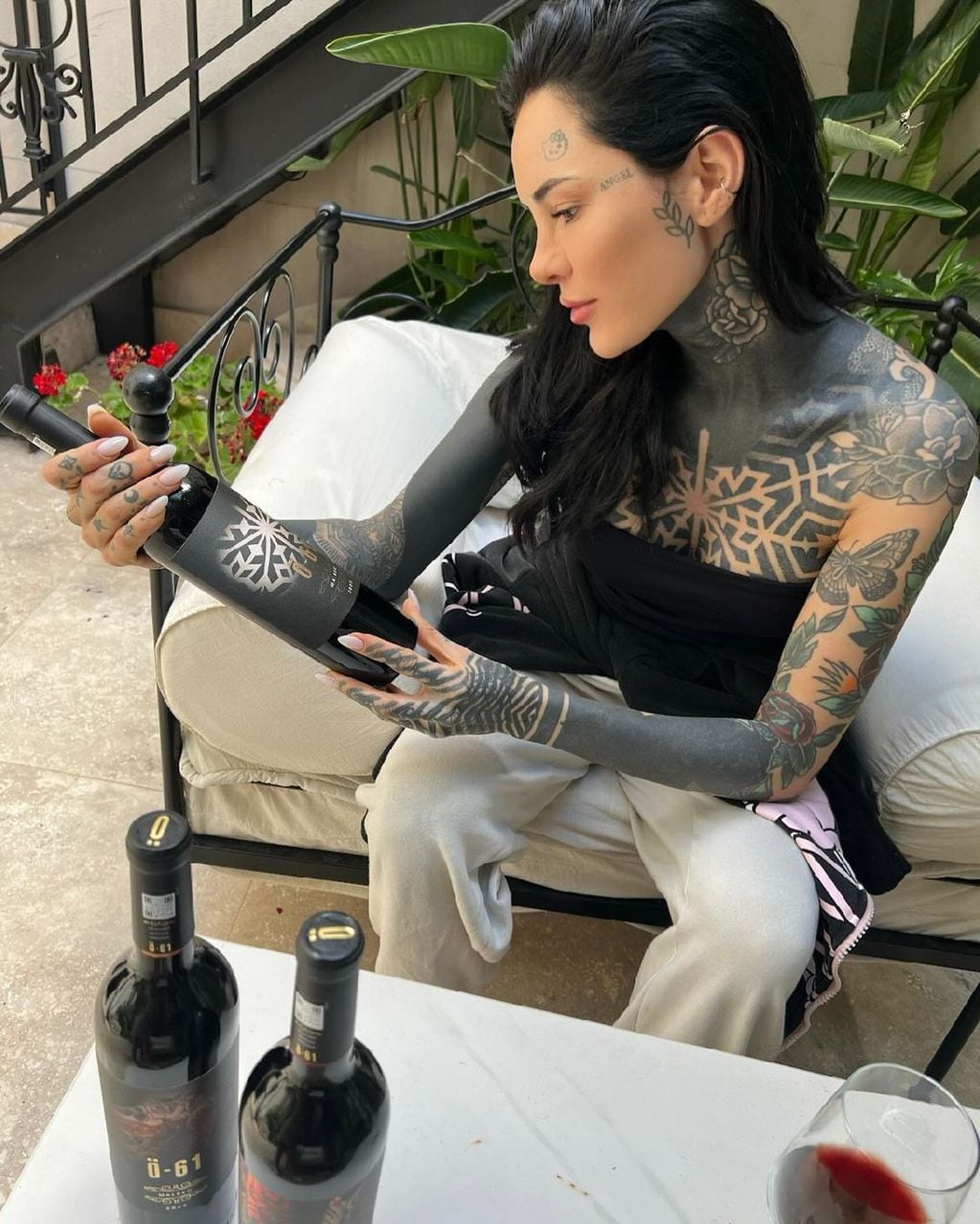 Cande Tinelli apareció sin tatuajes y sorprendió en Instagram
