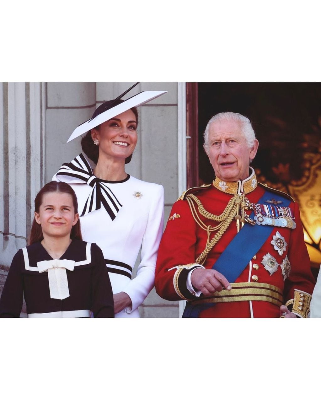 Kate Middleton junto a su hija Charlotte y el Rey Carlos III
