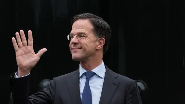 Todo el gobierno holandés renunció por el mal manejo de subsidios familiares