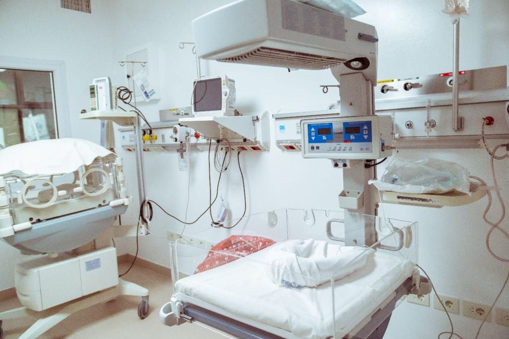 Hospital Regional Ushuaia recupera las capacidades de los servicios, tras el incedio.