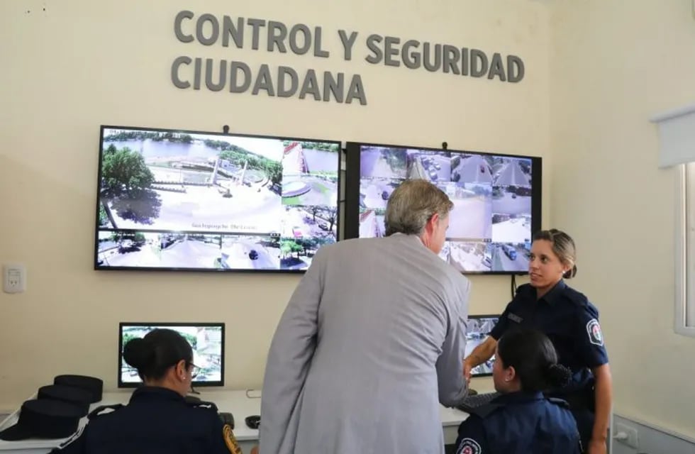 Centro de Monitoreo Gualeguaychú\nCrédito: Comunicación Institucional