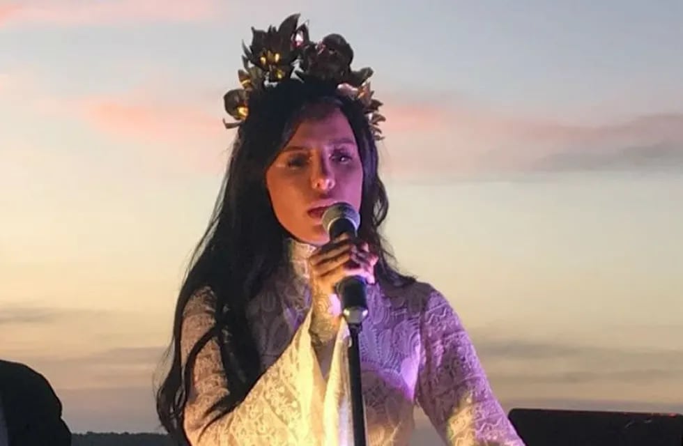 Candelaria Tinelli se lanza como cantante en Punta del Este. (Web)