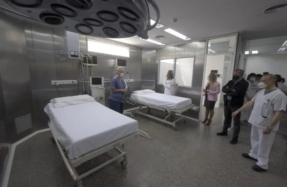 El Hospital Lagomaggiore cuenta con más camas para terapia intensiva.