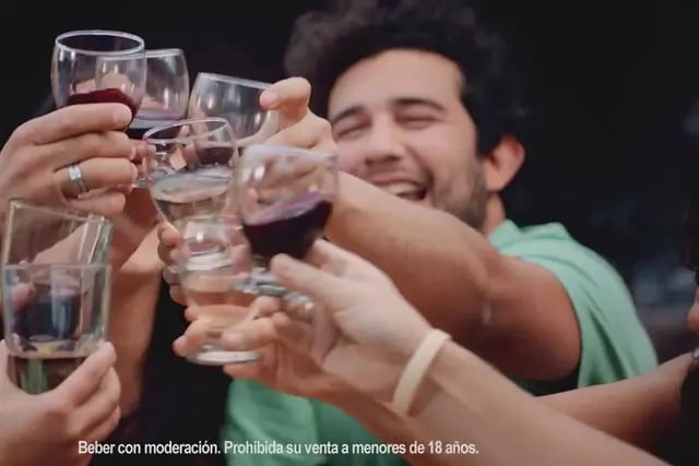 Premian a la campaña Vino Bebida Nacional