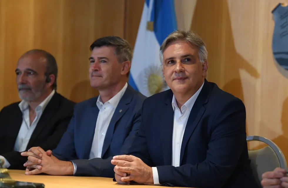 El gobernador Martín Llaryora se dirigió a los directores de los hospitales de la provincia de Córdoba.