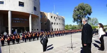 Bienvenida a 330 nuevos policías en San Luis
