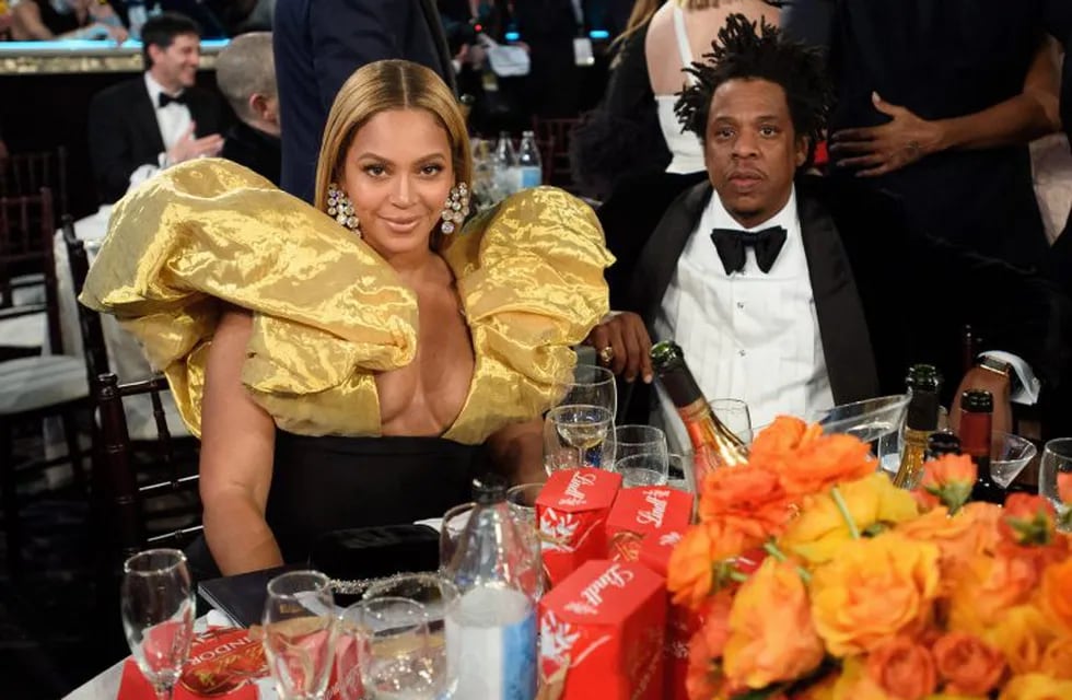 Beverly Hills (United States), 05/01/2020.- A handout photo made available by the Hollywood Foreign Press Association (HFPA) shows Beyonce Knowles-Carter and Jay-Z during the 77th annual Golden Globe Awards ceremony at the Beverly Hilton Hotel, in Beverly Hills, California, USA, 05 January 2020. (Estados Unidos) EFE/EPA/HFPA / HANDOUT ATTENTION EDITORS: IMAGE MAY ONLY BE USED UNALTERED, ONE TIME USE ONLY WITHIN 60 DAYS MANDATORY CREDIT HANDOUT EDITORIAL USE ONLY/NO SALES