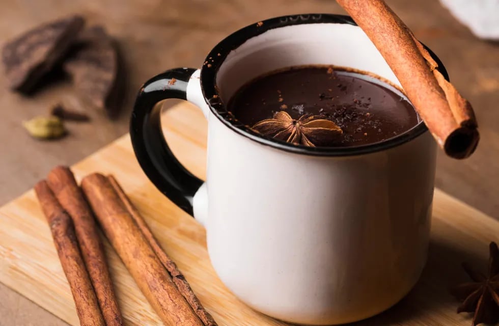 Infusión para una tarde invernal: la exquisita receta de chocolate caliente para combatir las bajas temperaturas.