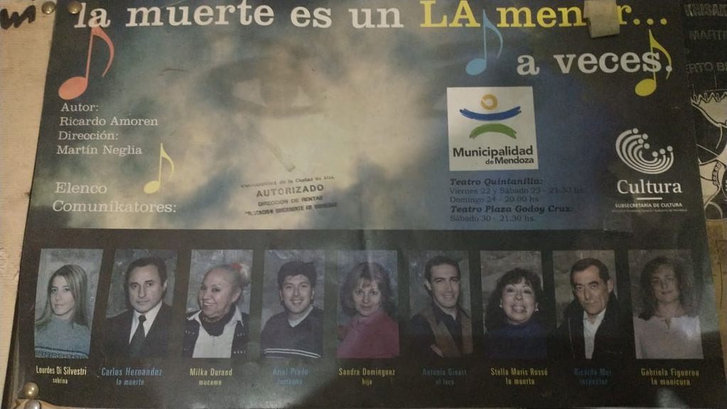 El afiche de la primer presentación del elenco, de hace 20 años atrás.
