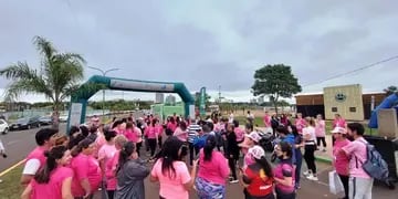 Maratón Rosa en Posadas | Actitud Misiones realizó la tradicional actividad en el mes de la lucha contra el cáncer de mama