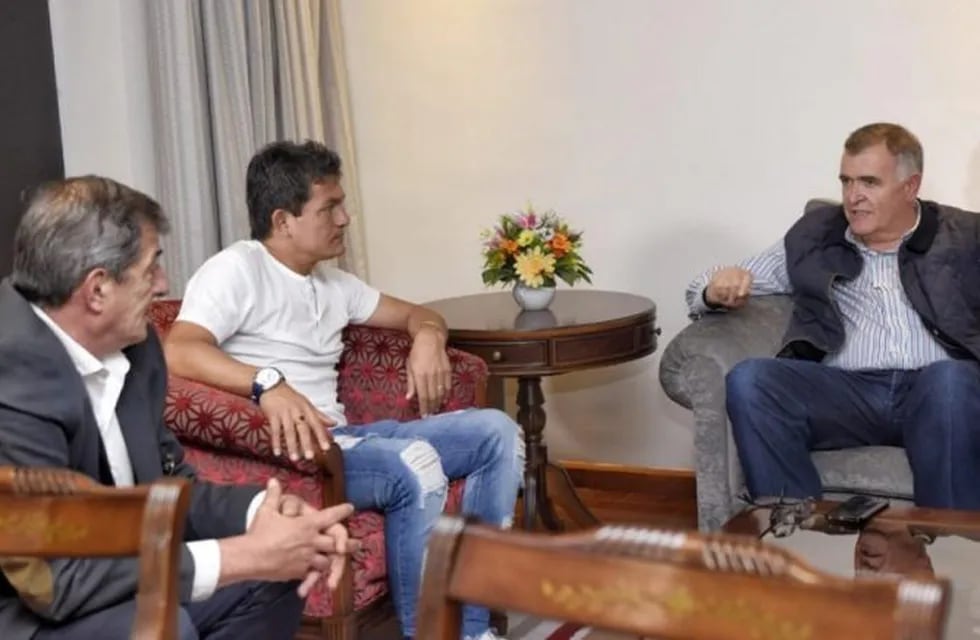 Rodríguez junto a Cano y Jaldo en un encuentro que generó muchas especulaciones.