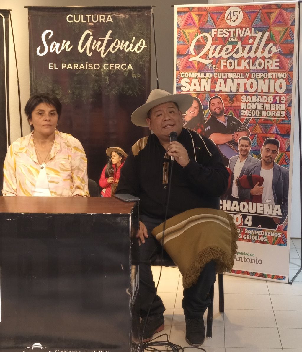 José Luis Villán, integrante del grupo Los Criollos, agradeció a la Provincia y el Municipio de San Antonio por haber trabajado en coordinación para la realización del "Festival del Quesillo y el Folclore".