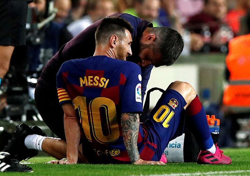 Scaloni espera por Lionel Messi (Foto: Albert Gea/REUTERS)