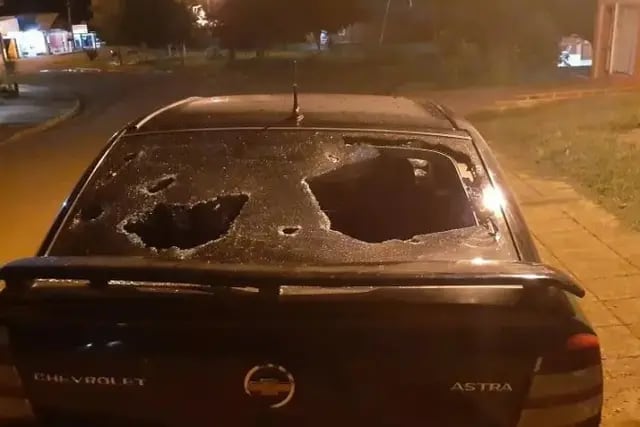 San Pedro: su ex lo atacó con un cuchillo y le rompió el auto