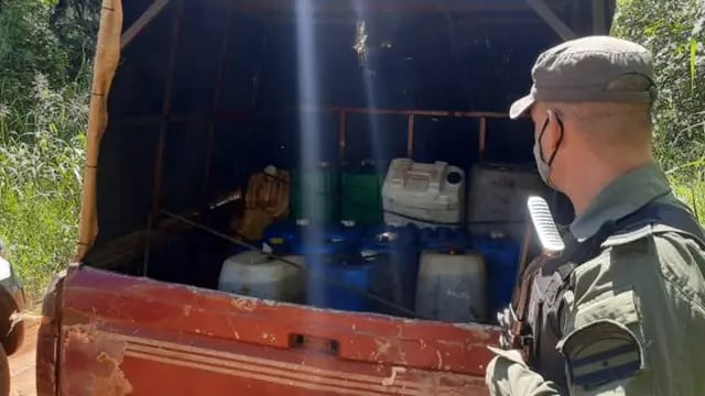 Desarticulan contrabando de combustible en Eldorado