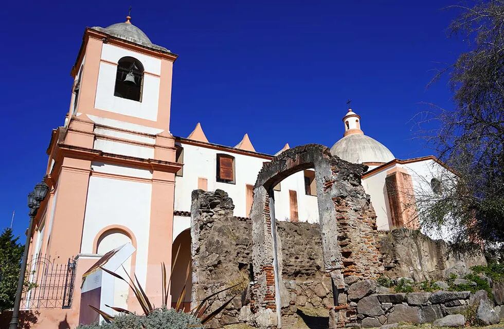 Iglesia de Tulumba.