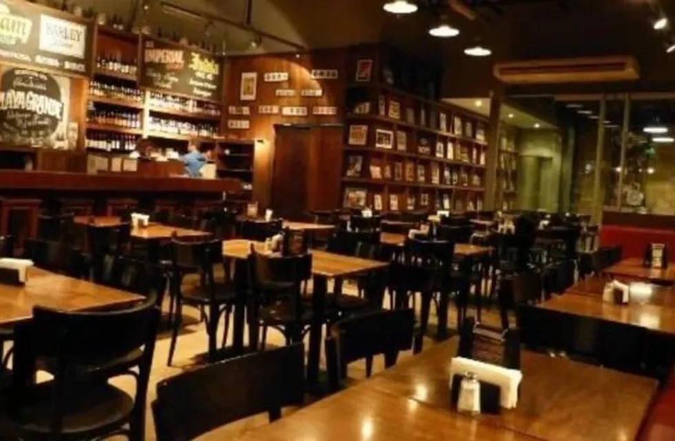 Desde este fin de semana los bares y restaurantes podrán abrir hasta las 2 de la madrugada en Eldorado